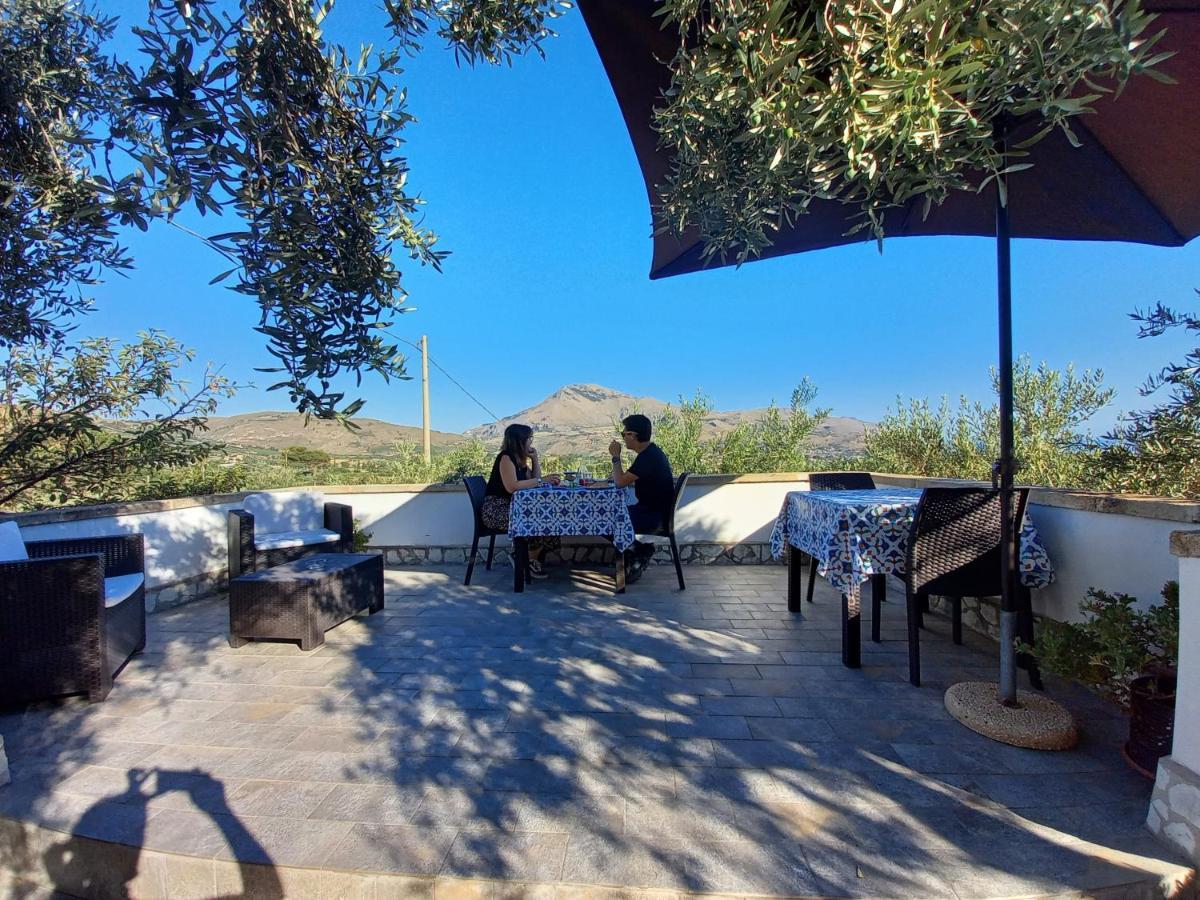 Ibiscus Bed & Breakfast กัสเตลลัมมาเร เดล โกลโฟ ภายนอก รูปภาพ